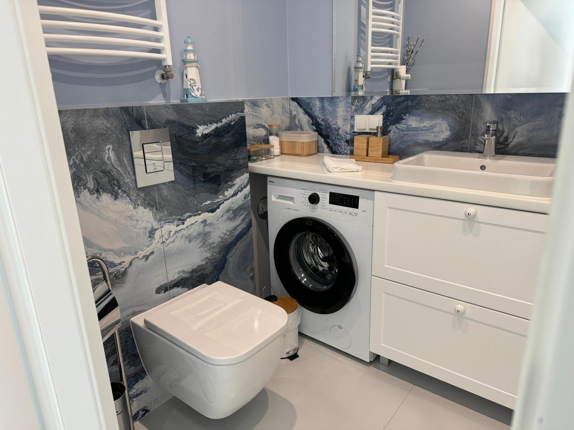 4Summer Kolobrzeg Apartamenty White Blue Sauna & Fitness & Parking 100 Metrow Do Pieknej Szerokiej Piaszczystej Plazy, Wspanialy Widok Z Duzego Tarasu! 100 Meter Zu Einem Schoenen Breiten Sandstrand, Herrliche Aussicht Von Einer Grossen Terrasse! Екстер'єр фото